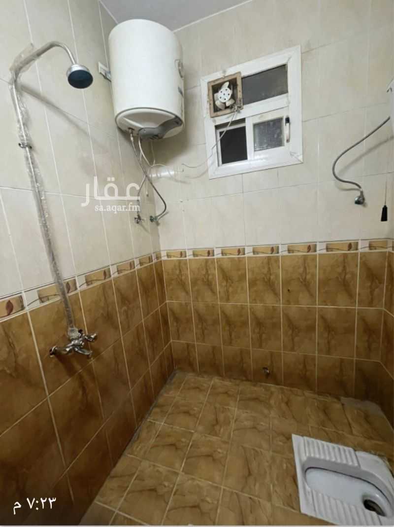 4 bedroom apartment in Dhulalah, Khamis Mushait 5