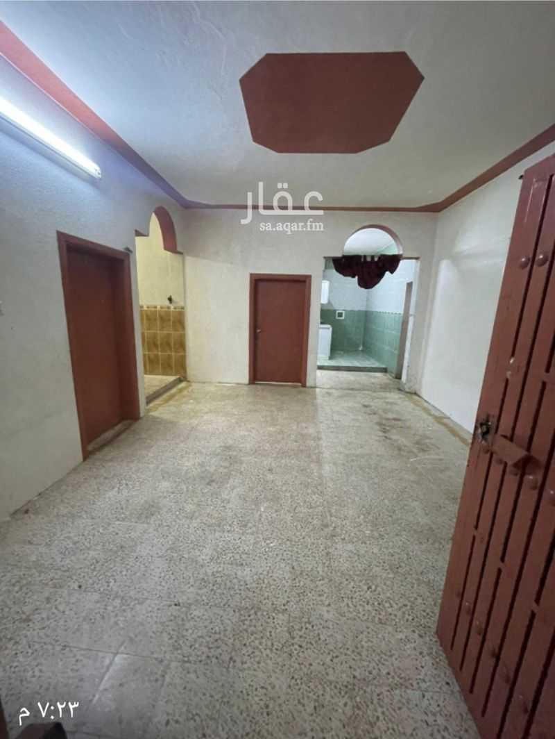 4 bedroom apartment in Dhulalah, Khamis Mushait 3