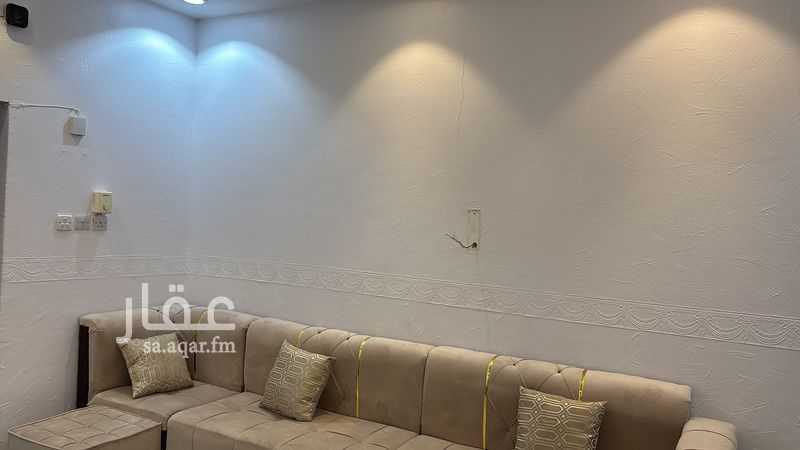 3 bedroom apartment in Umm Sarar, Khamis Mushait 11