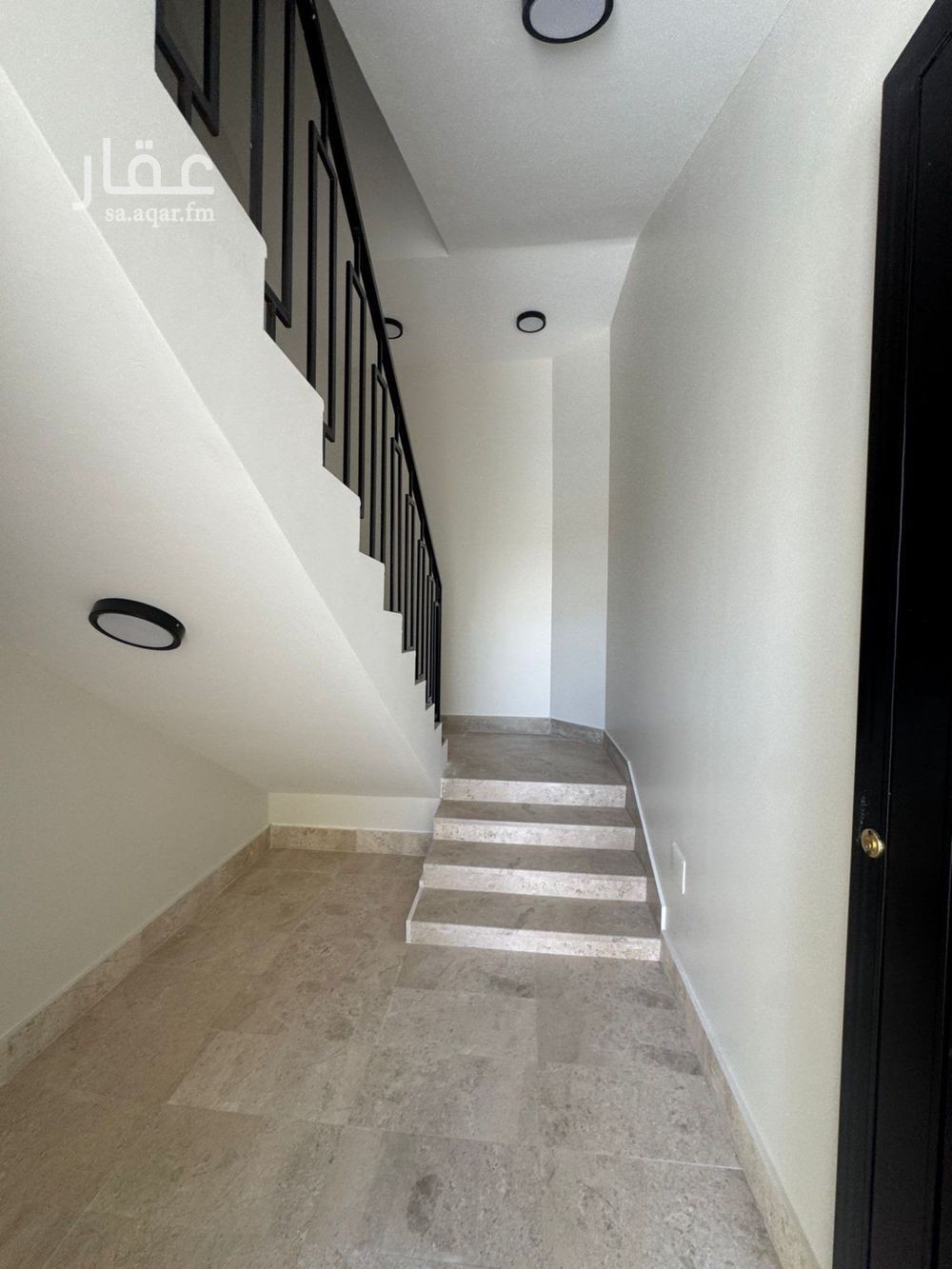 6 bedroom villa in Dhulalah, Khamis Mushait 3