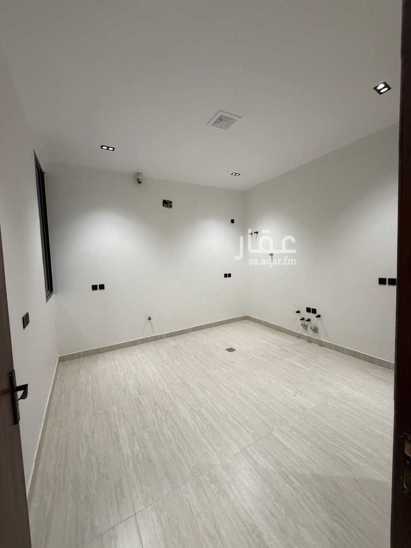 8 bedroom villa in Mukhtat Al Musa, Khamis Mushait 16
