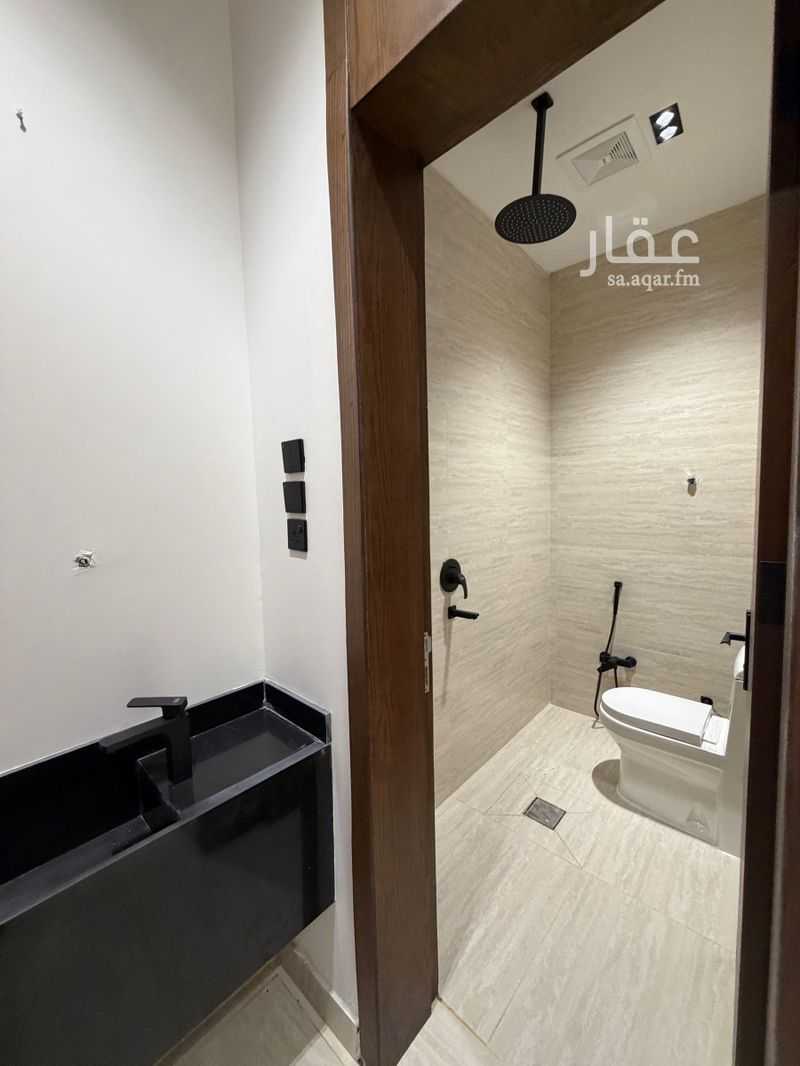 8 bedroom villa in Mukhtat Al Musa, Khamis Mushait 13
