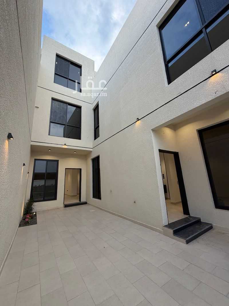 8 bedroom villa in Mukhtat Al Musa, Khamis Mushait 3