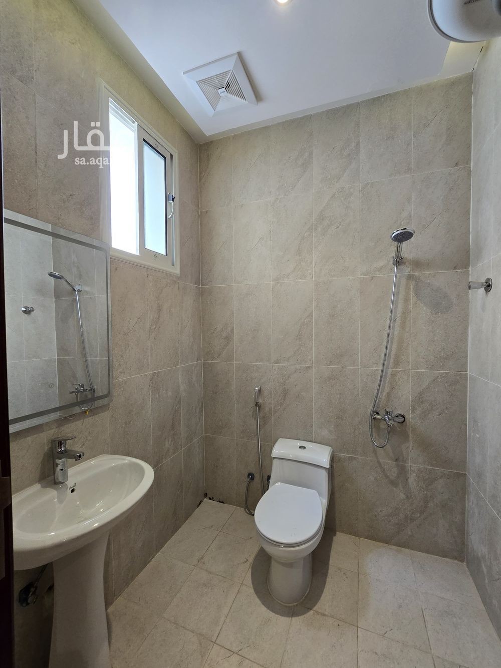 7 bedroom villa in Atod, Khamis Mushait 32