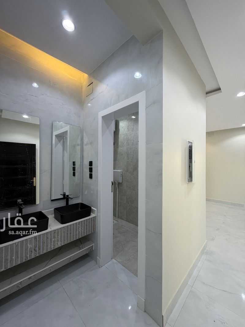 9 bedroom villa in Al Nahda, Khamis Mushait 20
