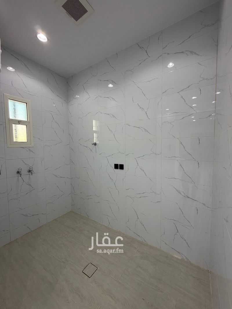 9 bedroom villa in Al Nahda, Khamis Mushait 19