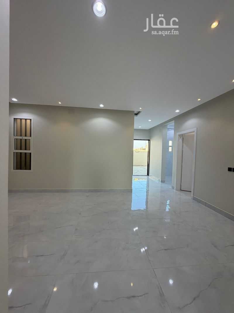 9 bedroom villa in Al Nahda, Khamis Mushait 18