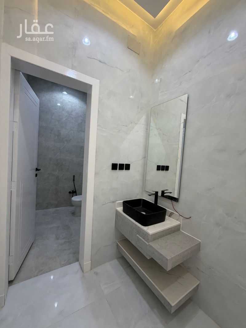 9 bedroom villa in Al Nahda, Khamis Mushait 2
