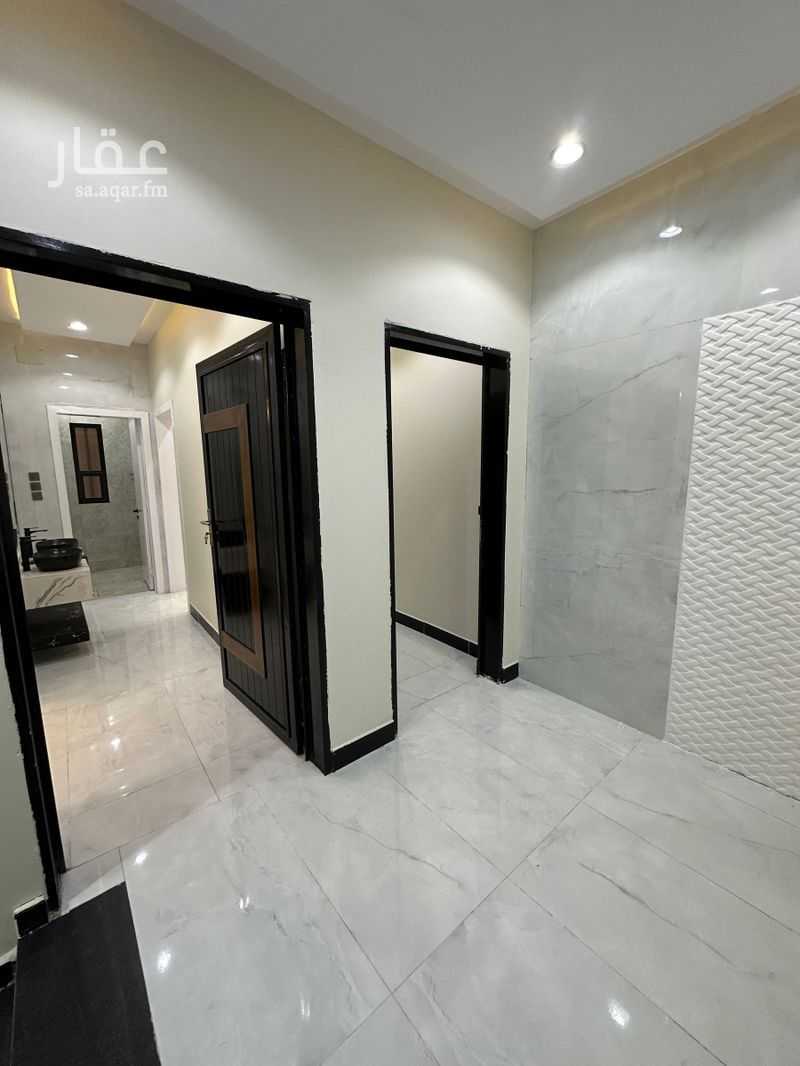 9 bedroom villa in Al Nahda, Khamis Mushait 4