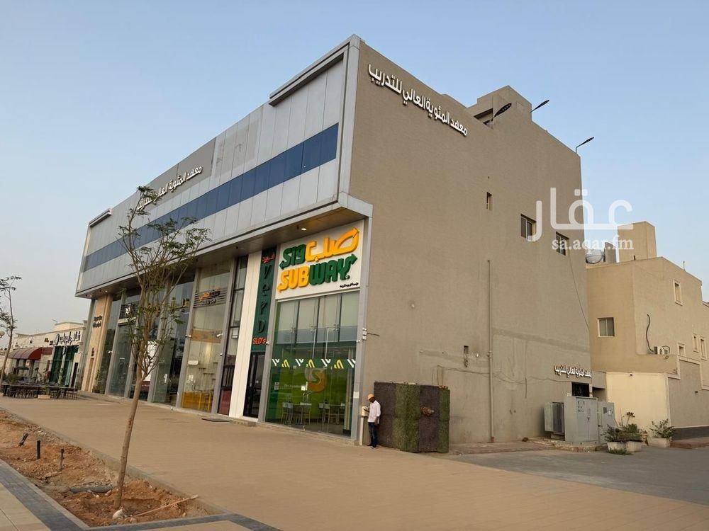 shop in As Suwaidi Al Gharabi, Riyadh 3