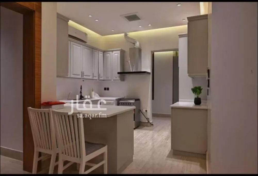 4 bedroom apartment in King Faisal, Riyadh 6