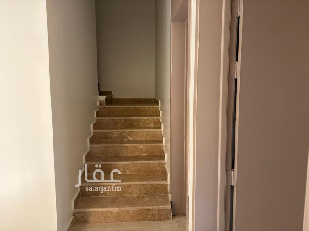 7 bedroom villa in Riyadh 6