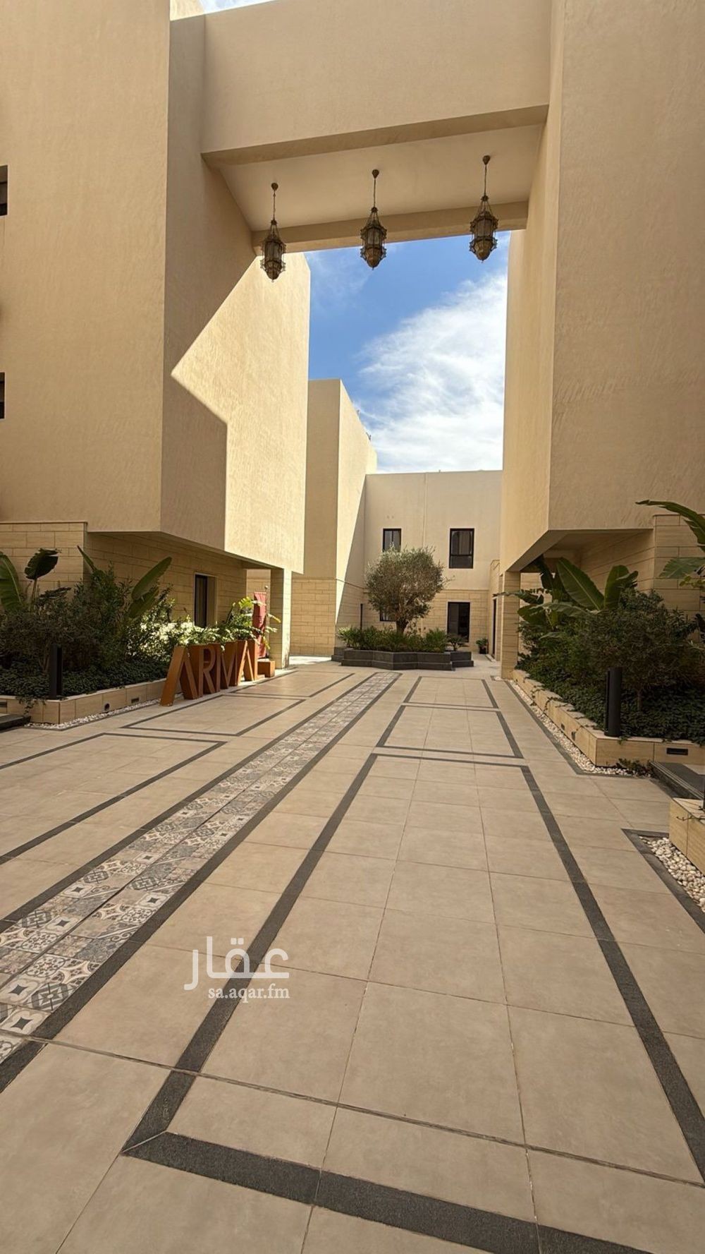 4 bedroom apartment in Riyadh 4
