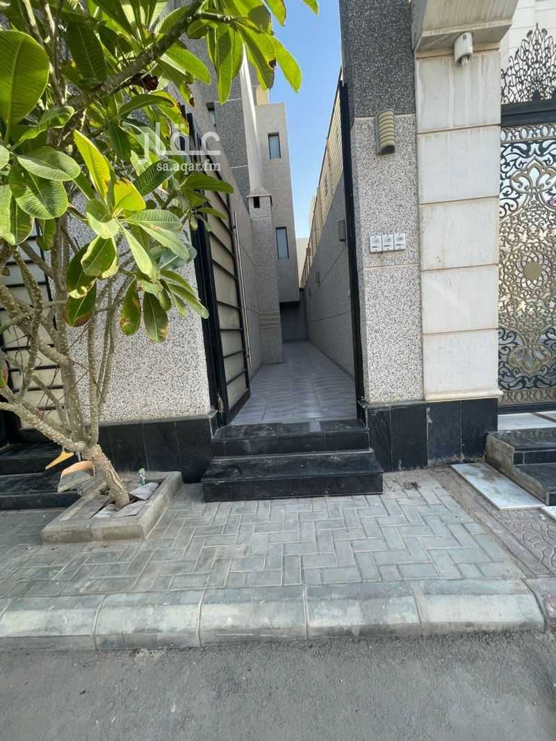 4 bedroom apartment in Al Munsiyah, Riyadh 12
