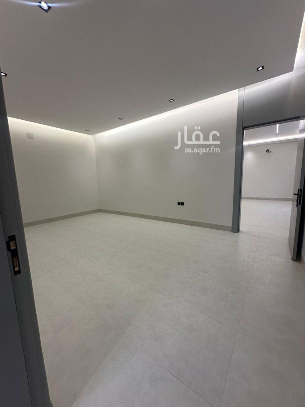 4 bedroom villa in Riyadh 8
