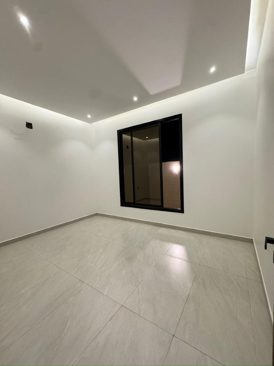 4 bedroom apartment in Al Munsiyah, Riyadh 7