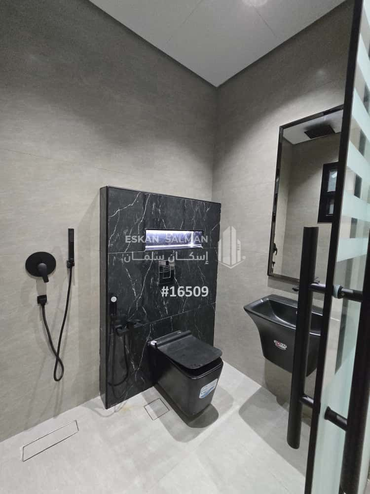 5 bedroom apartment in Al Rimal, Riyadh 4