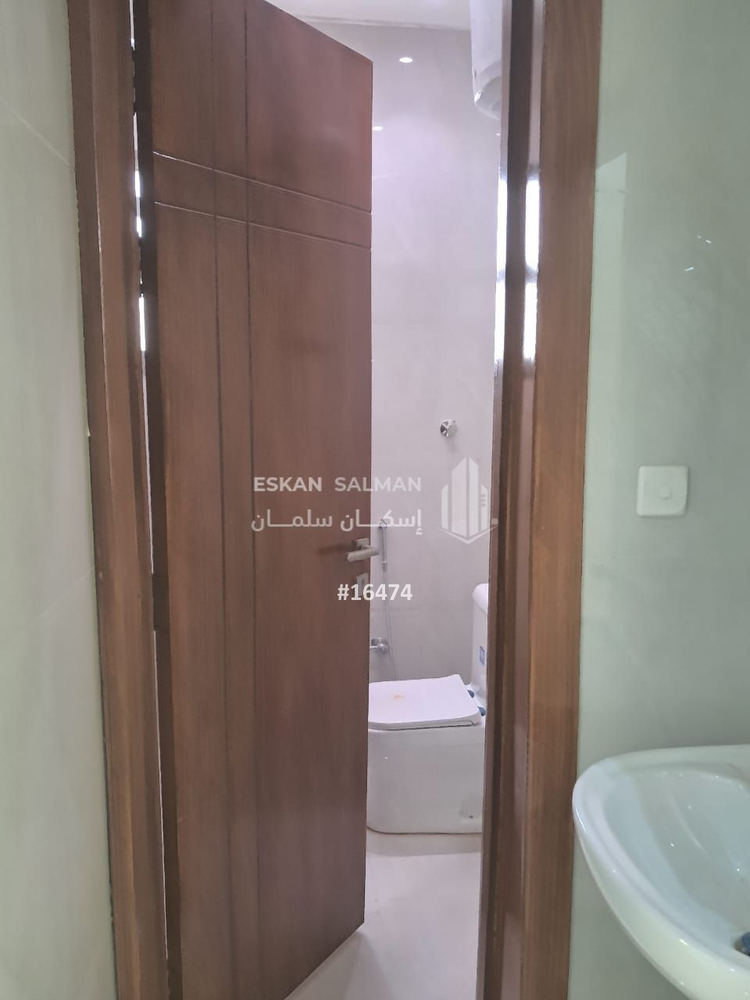 8 bedroom villa in Al Uraija Al Gharbiyah, Riyadh 4