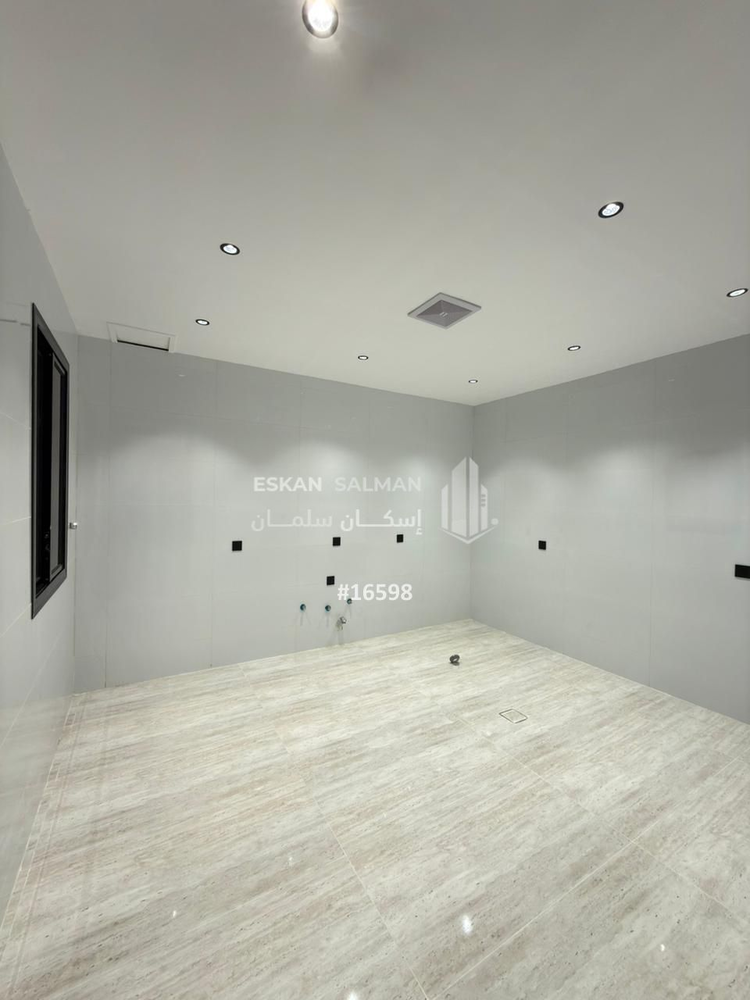 7 bedroom villa in Western Al Urafa, Taif 3