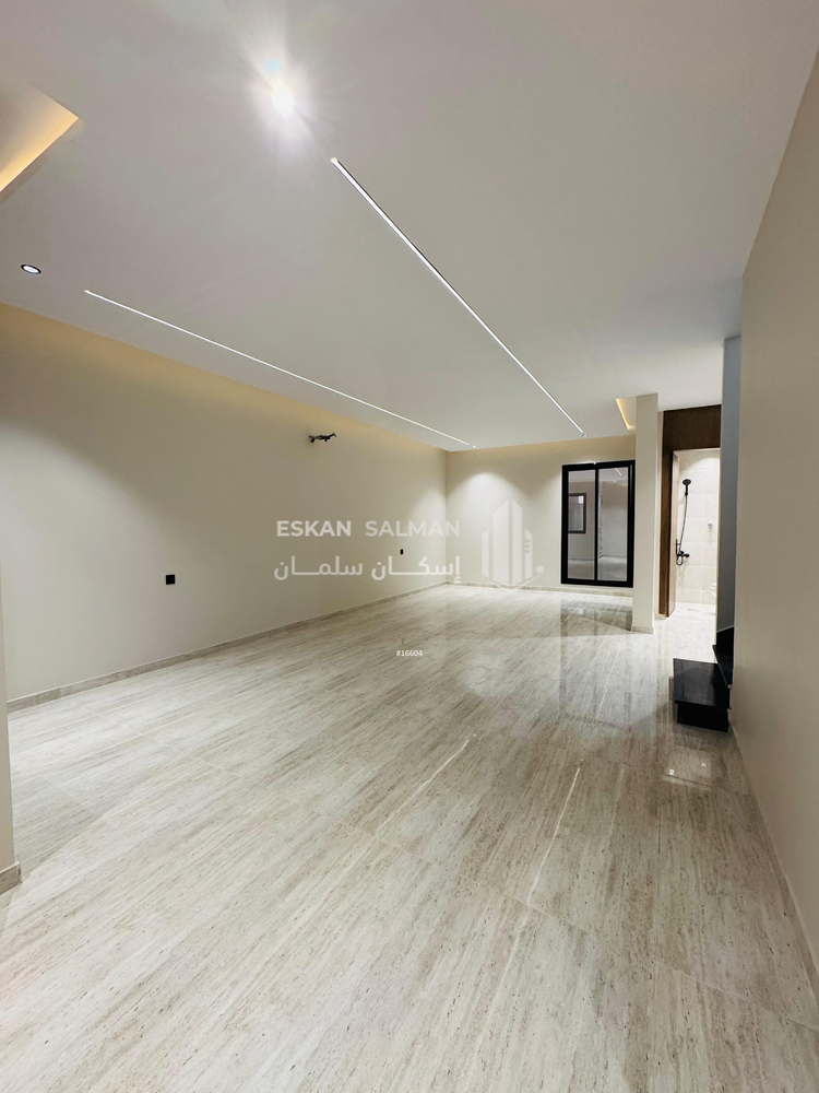 7 bedroom villa in Western Al Urafa, Taif 2