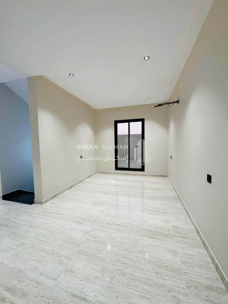 7 bedroom villa in Western Al Urafa, Taif 3