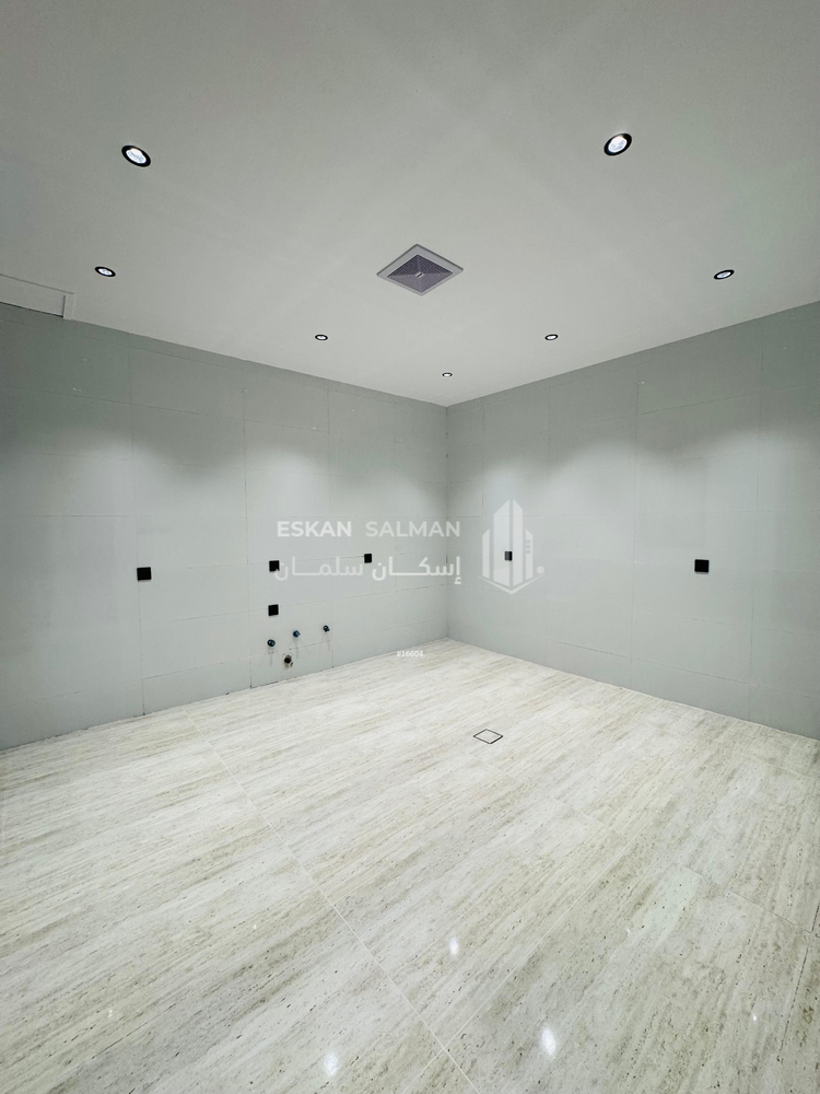 7 bedroom villa in Western Al Urafa, Taif 4