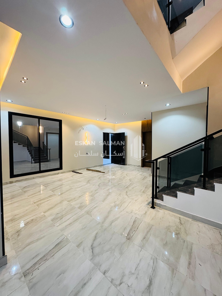 8 bedroom villa in Al Rehab, Jeddah 3