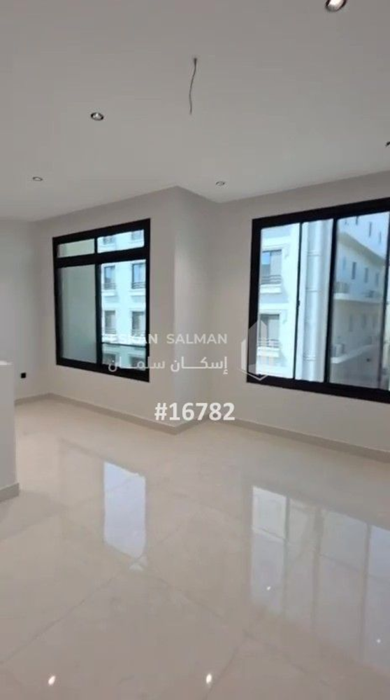3 bedroom apartment in As Salamah, Jeddah 4