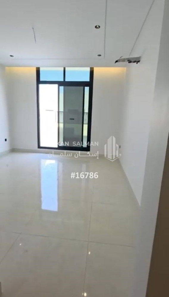 4 bedroom apartment in As Salamah, Jeddah 3