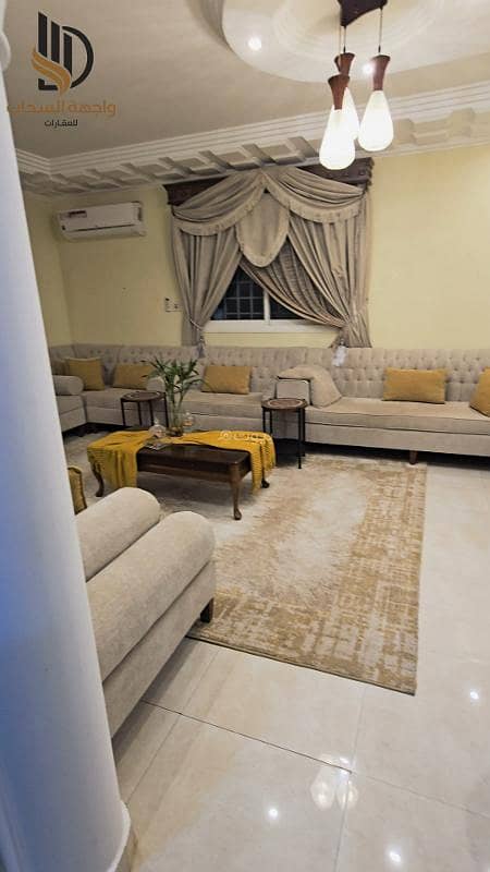 5 bedroom villa in Al Shuhada, Riyadh 13