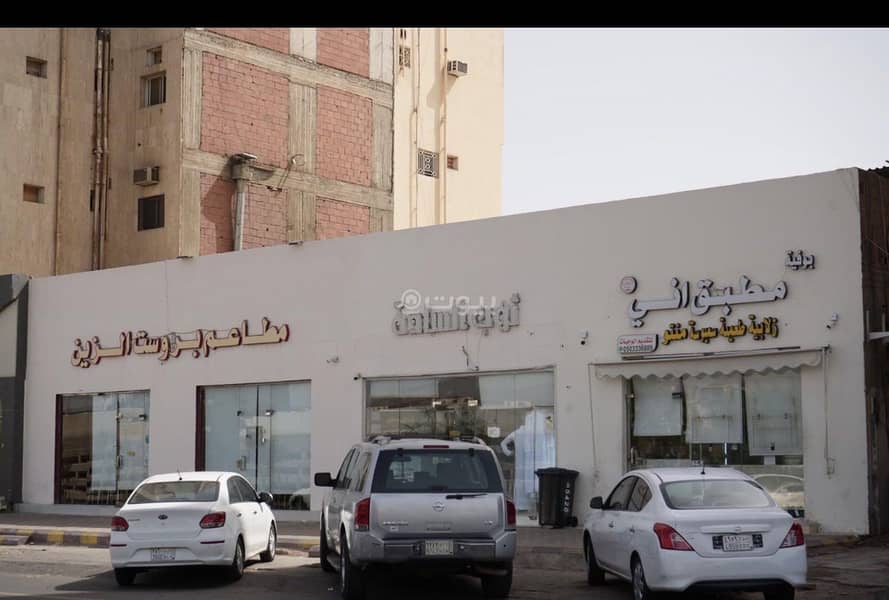 shop in Al Usayfreen, Madinah 7