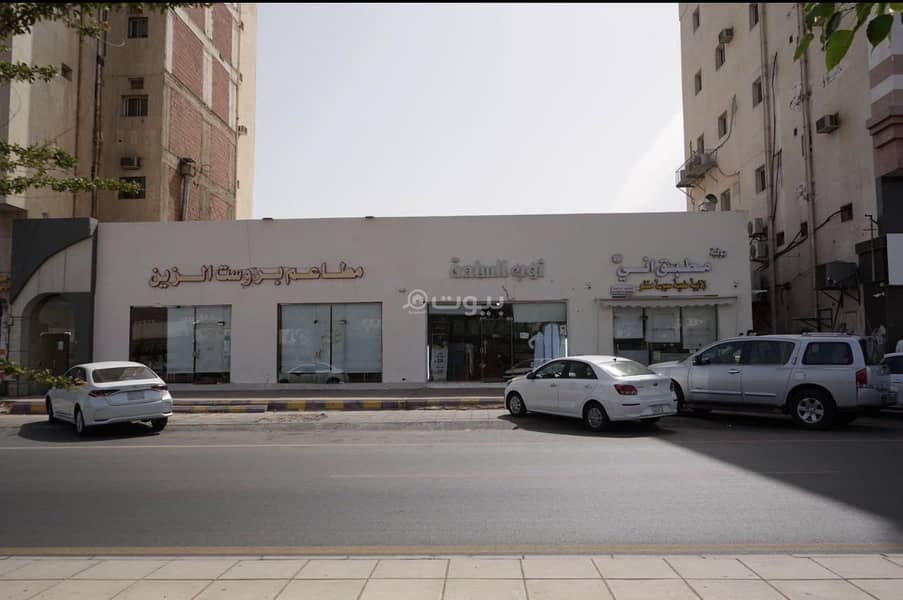shop in Al Usayfreen, Madinah 9