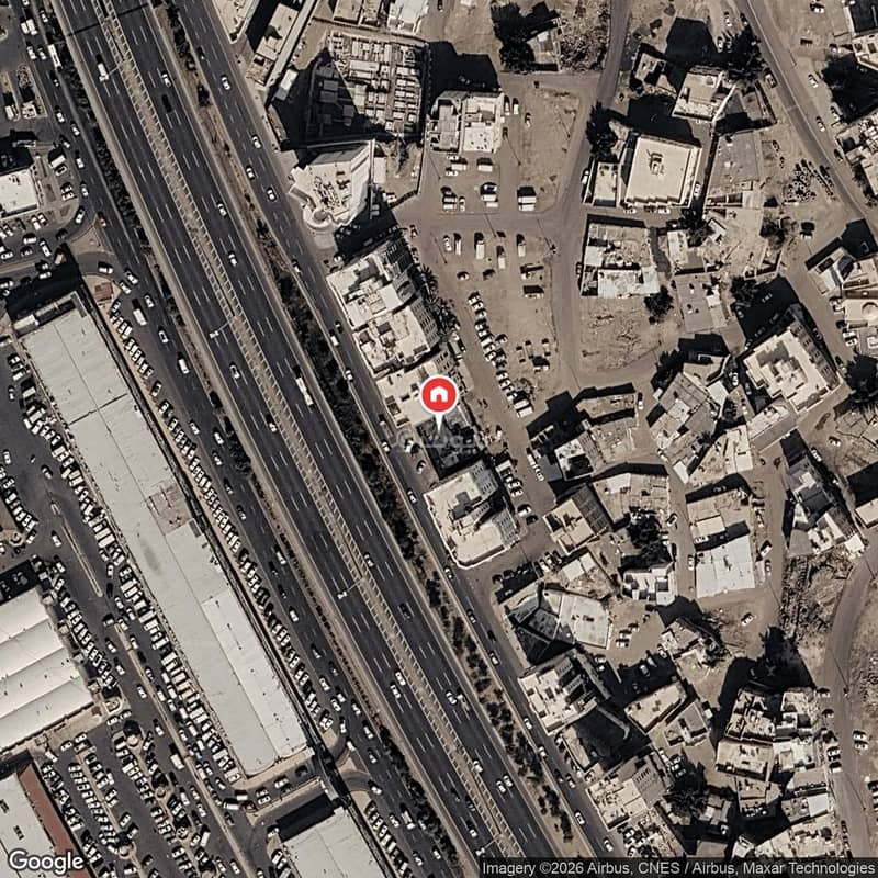 shop in Al Usayfreen, Madinah 2
