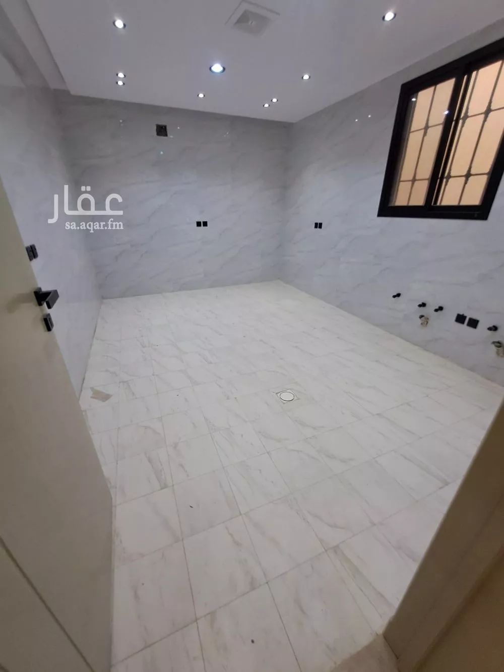 5 bedroom villa in Al Uraija Al Gharbi, Riyadh 23