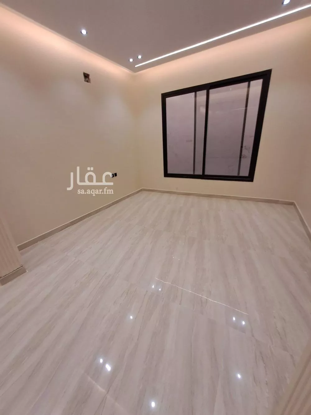 5 bedroom villa in Al Uraija Al Gharbi, Riyadh 5