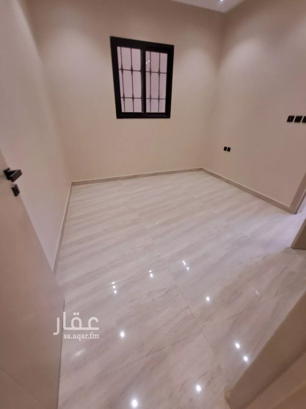 5 bedroom villa in Al Uraija Al Gharbi, Riyadh 9