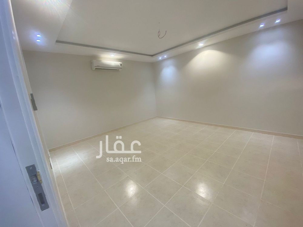 4 bedroom apartment in Al Sahafah, Riyadh 5
