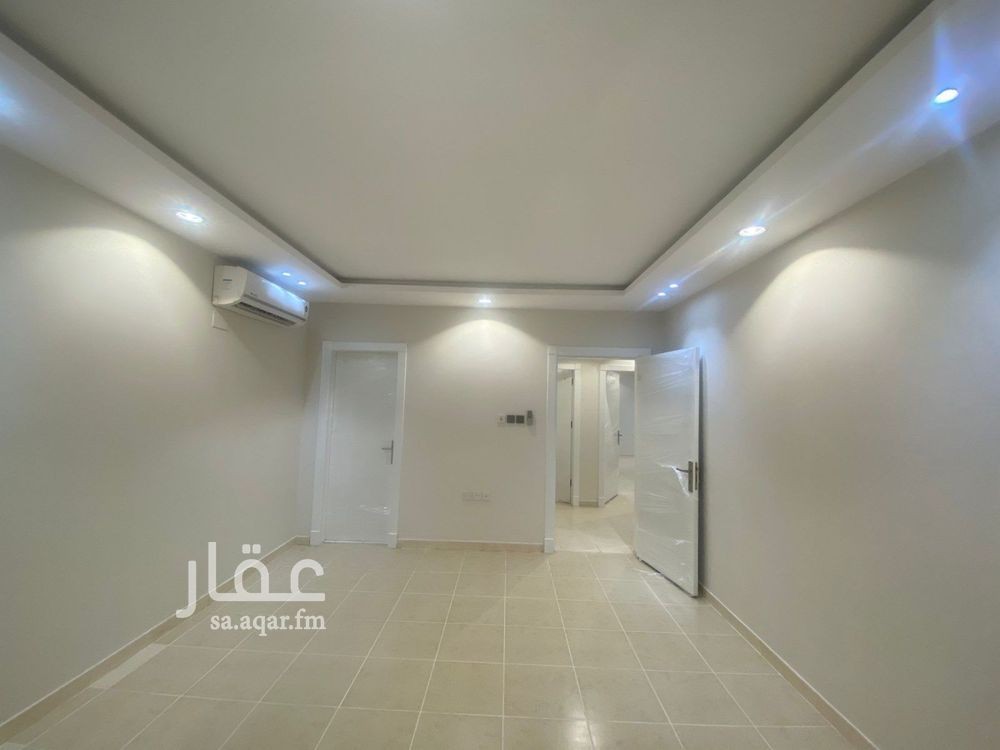 4 bedroom apartment in Al Sahafah, Riyadh 7