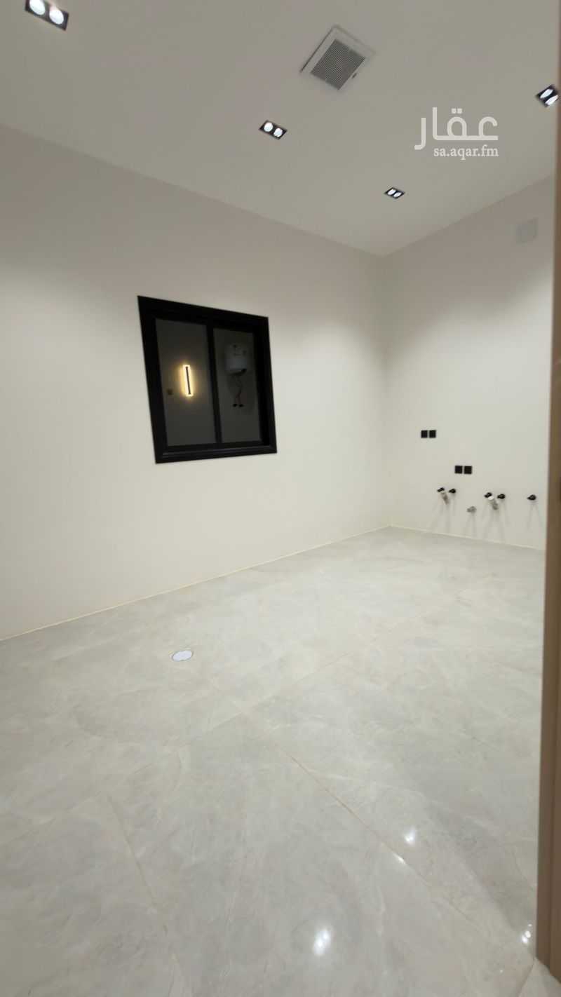 4 bedroom villa in Al Qadisiyah, Riyadh 13