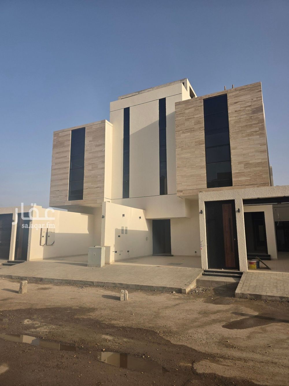 4 bedroom apartment in Riyadh 4