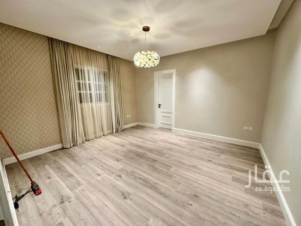 4 bedroom apartment in Al Qairawan, Riyadh 7