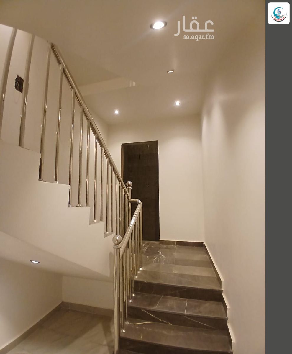 4 bedroom apartment in Riyadh 4