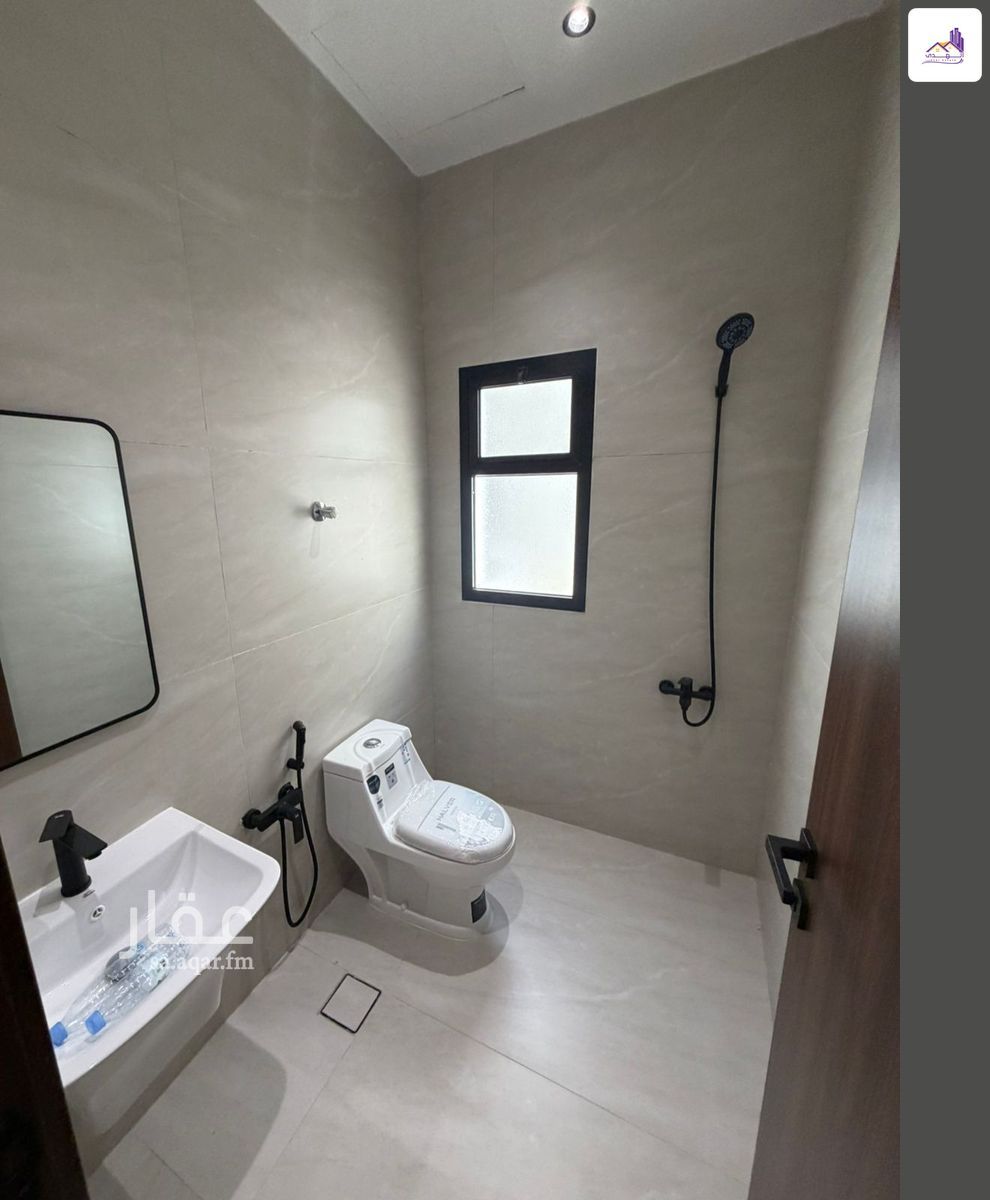 9 bedroom villa in Al Nadwah, Riyadh 4