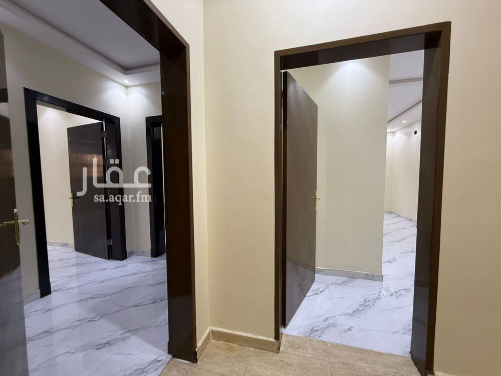 3 bedroom villa in Al Aziziyah, Riyadh 9