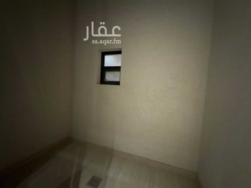 3 bedroom apartment in Ishbiliyah, Riyadh 10