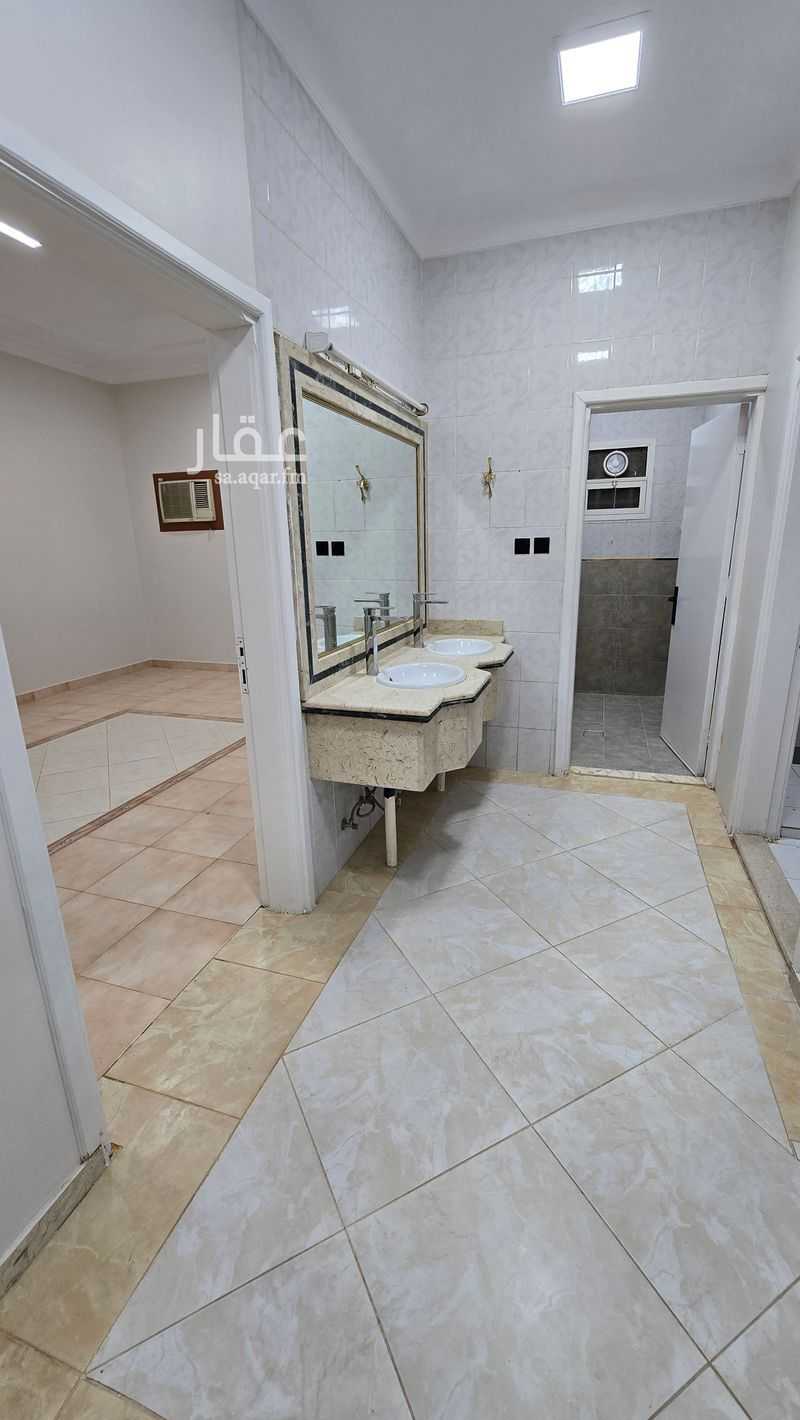 5 bedroom villa in Al Shuhada, Riyadh 16