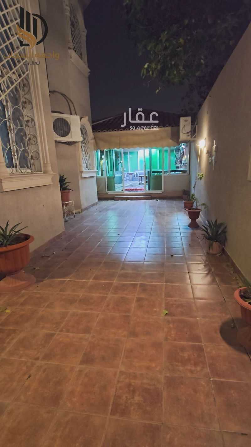 4 bedroom villa in Al Shuhada, Riyadh 13