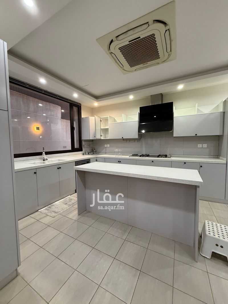 11 bedroom villa in Al Rabwa, Riyadh 6