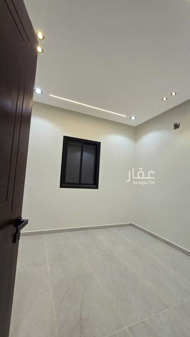 9 bedroom villa in Riyadh 11