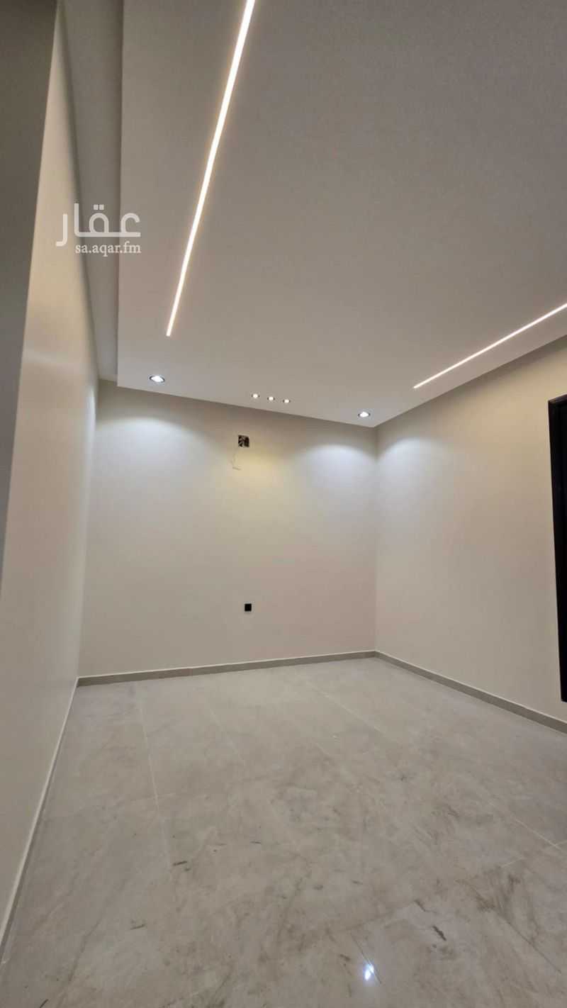 9 bedroom villa in Riyadh 14